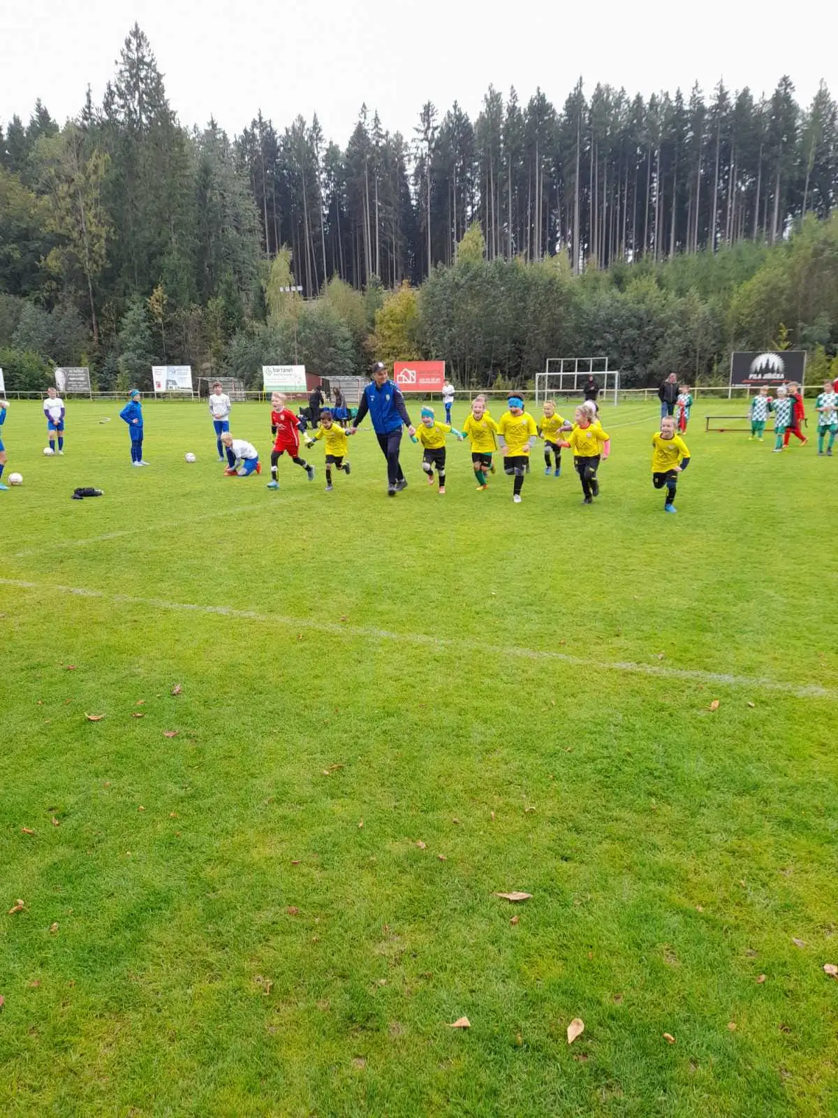 Hráči přípravky podali statečný výkon proti silnému soupeři z Hajnic