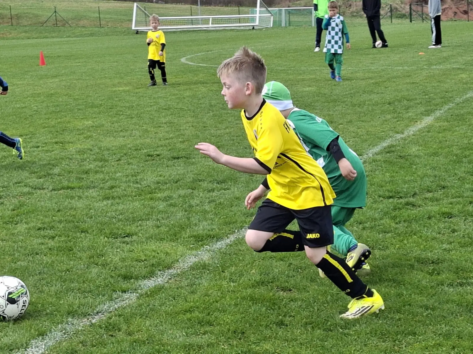 Mladší přípravky bojovali v Hajnici a na Mostkách