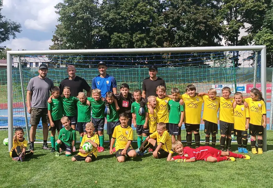 Naši nejmladší fotbalisté zahájili sezonu vítězně
