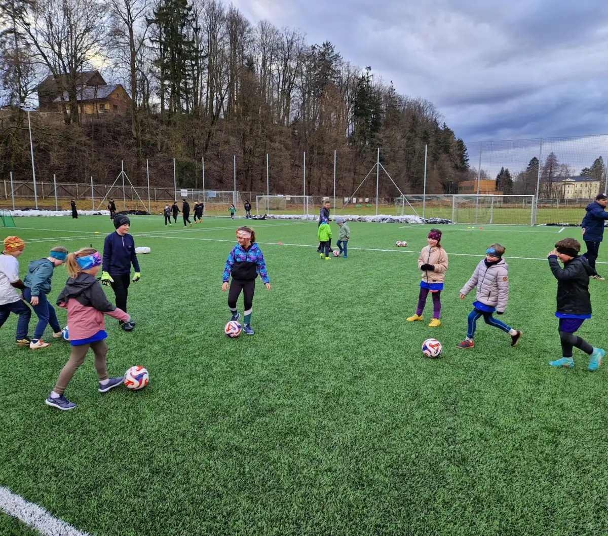 Modelový trénink mladší přípravky v Hostinném byl součástí vzdělávání trenérů